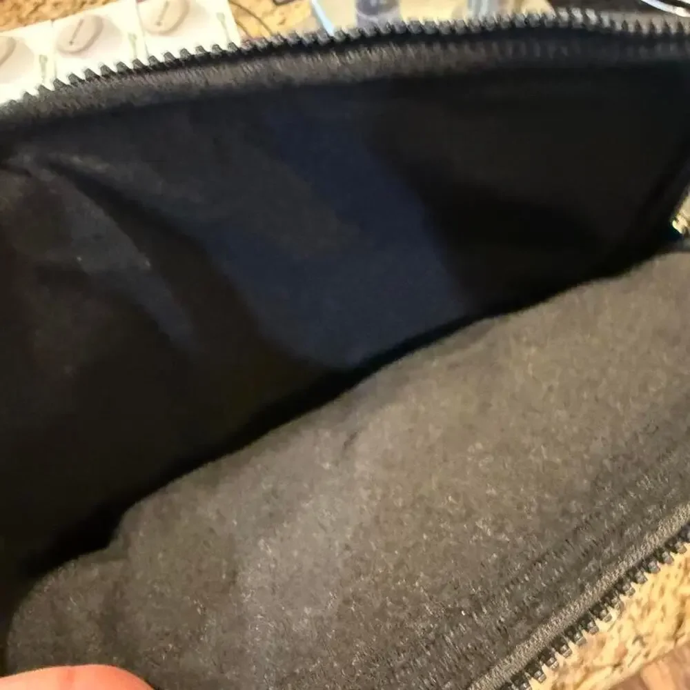 Guess laptop sleeve